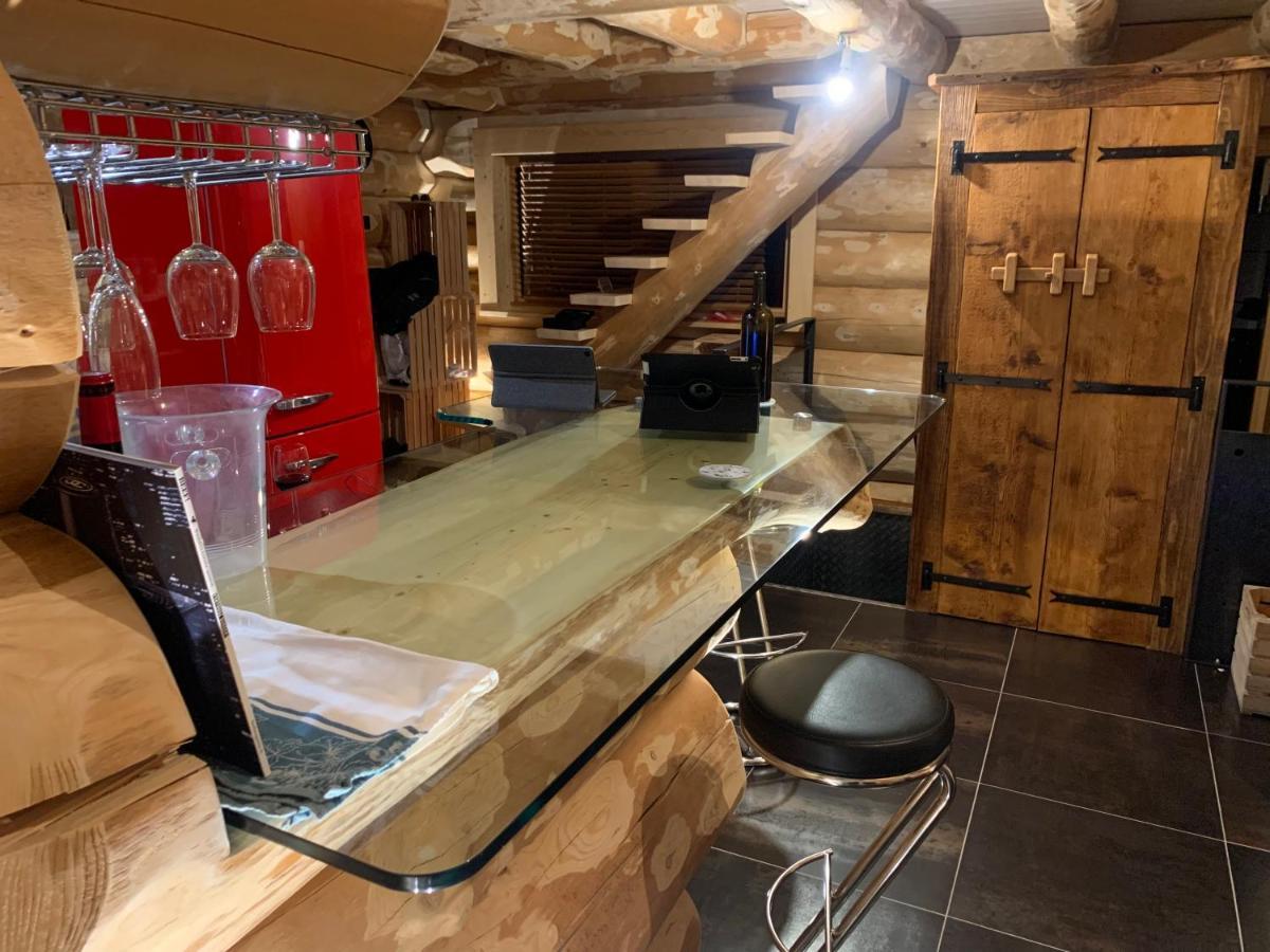 Chalet Anzac Chalet 5 Etoiles En Rondins Tout Neuf Unique Dans Les Aravis Les Villards-sur-Thones Экстерьер фото