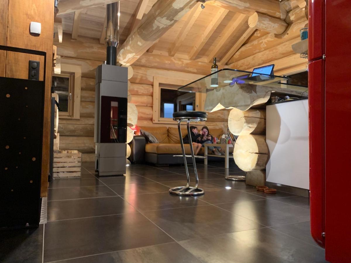 Chalet Anzac Chalet 5 Etoiles En Rondins Tout Neuf Unique Dans Les Aravis Les Villards-sur-Thones Экстерьер фото